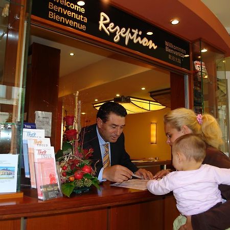 Cityhotel Primavera Trèves Extérieur photo