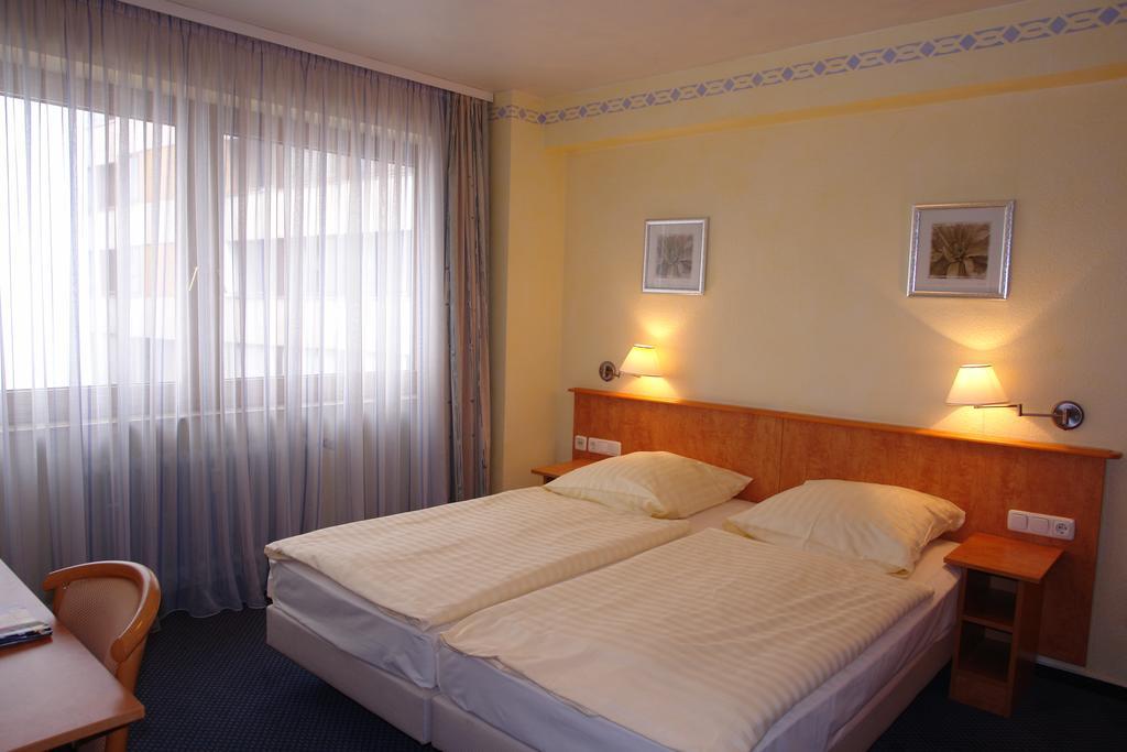 Cityhotel Primavera Trèves Chambre photo